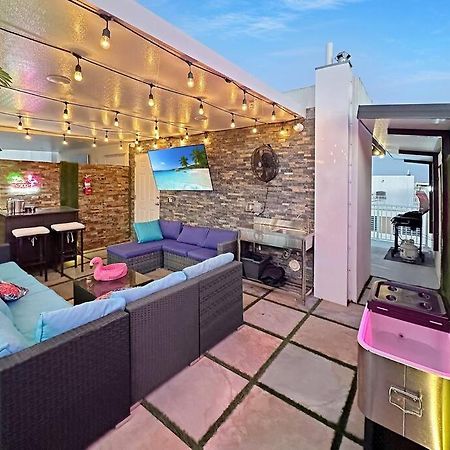 Vacay Spot Experience Luna Sky! 65" Tv Bar, Bbq, Shower Massage Jets, Music, Go To Fl Keys Homestead Extérieur photo