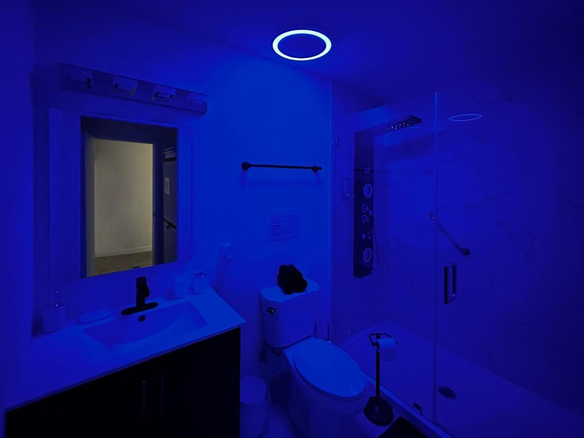 Vacay Spot Experience Luna Sky! 65" Tv Bar, Bbq, Shower Massage Jets, Music, Go To Fl Keys Homestead Extérieur photo