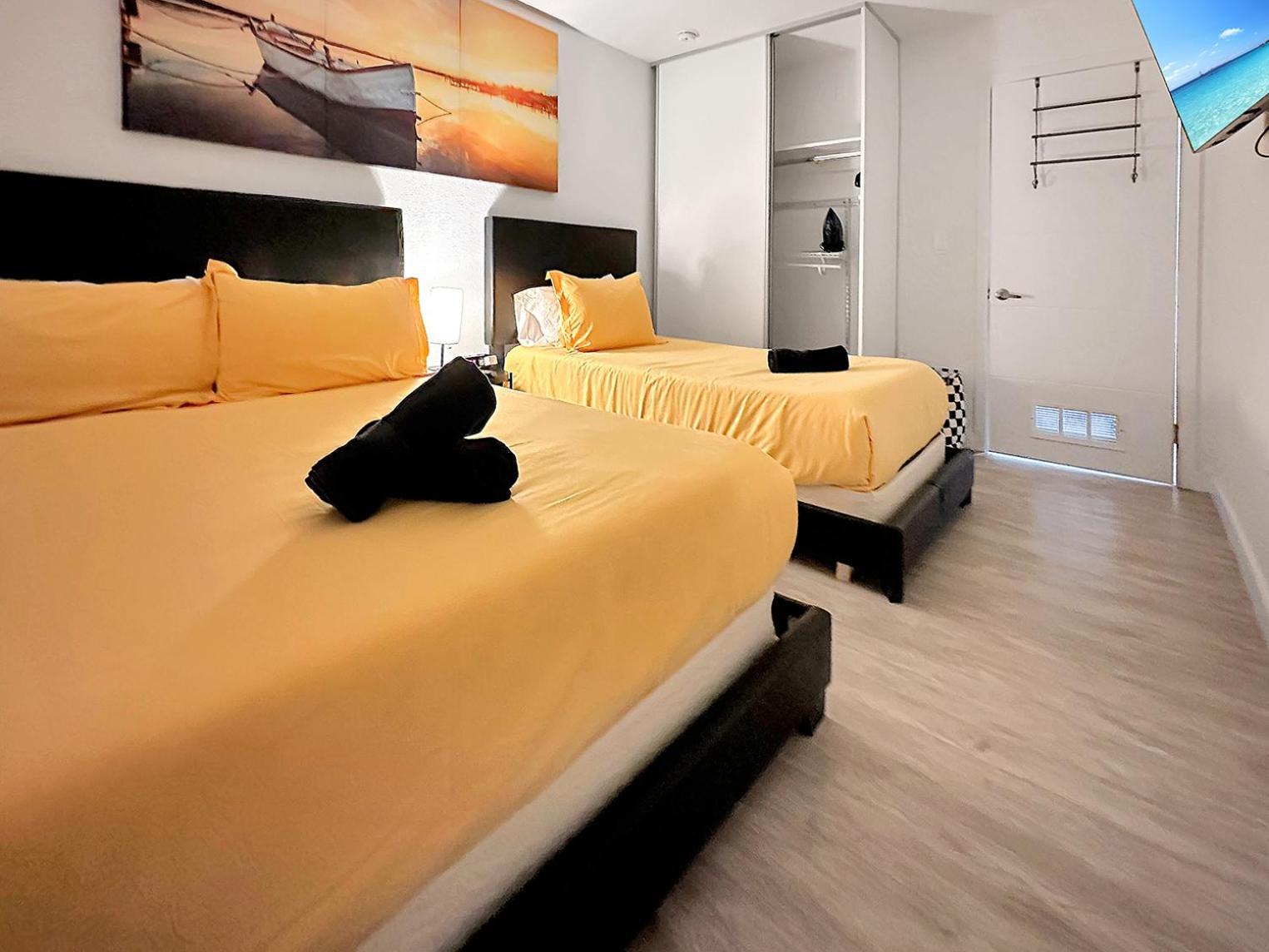 Vacay Spot Experience Luna Sky! 65" Tv Bar, Bbq, Shower Massage Jets, Music, Go To Fl Keys Homestead Extérieur photo